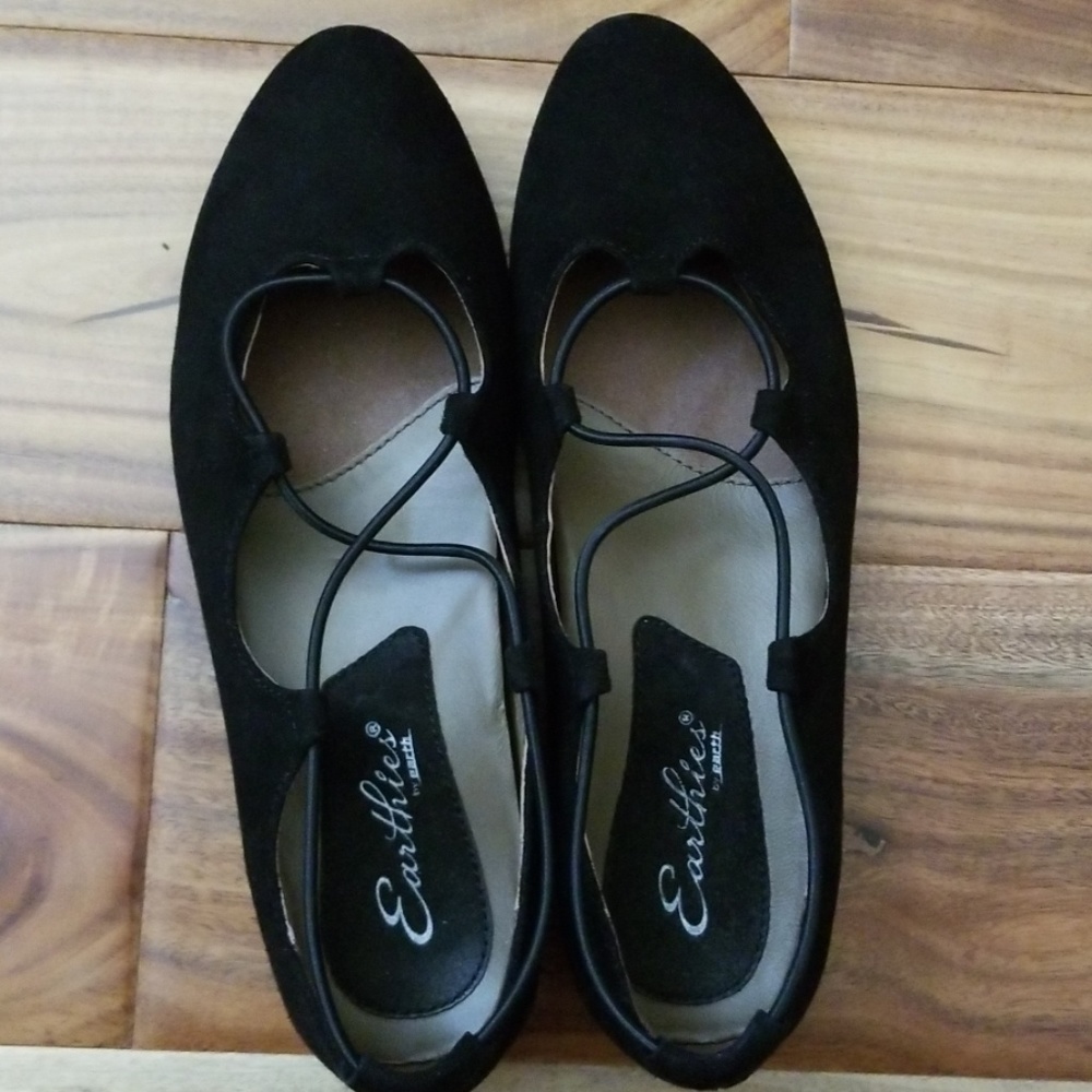 NNB Earthies black suede Essen flats 7